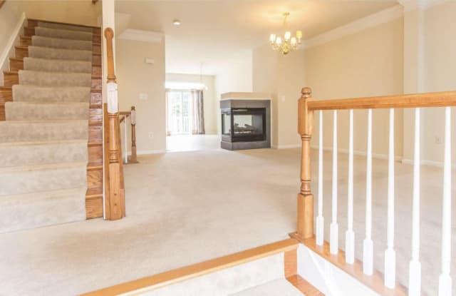 4651 CARISBROOKE LANE - 4651 Carisbrooke Lane, Fair Oaks, VA 22030