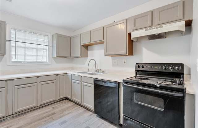 968 Sexton Drive photos photos