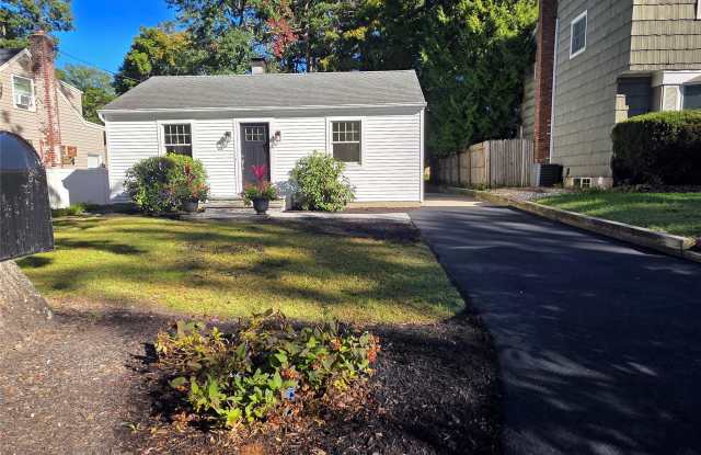192 Iceland Drive Gallery 1