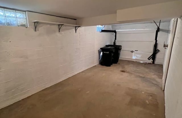 2840 Sterret Avenue Gallery 2