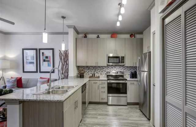 1253 New Meister Ln Gallery 3