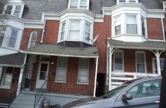 405 W North Street - YORK photos photos