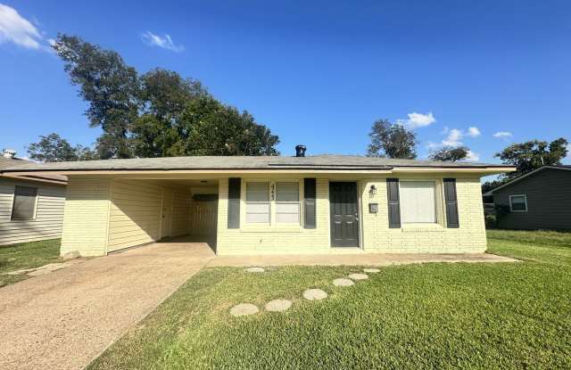 Adorable Starter Home - 4223 Mike Street, Bossier City, LA 71112 Adorable Starter Home - 4223 Mike Street, Bossier City, LA 71112