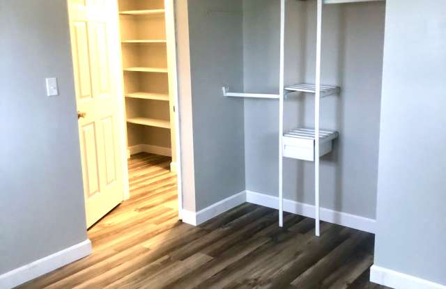 1037 Romanus Drive Gallery 3