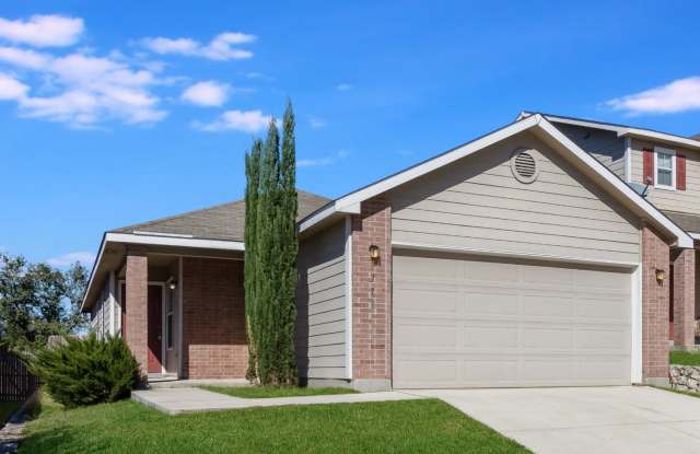 Your Next Chapter Starts Here! Charming 3-Bedroom Home in Bulverde Village! Gallery 3