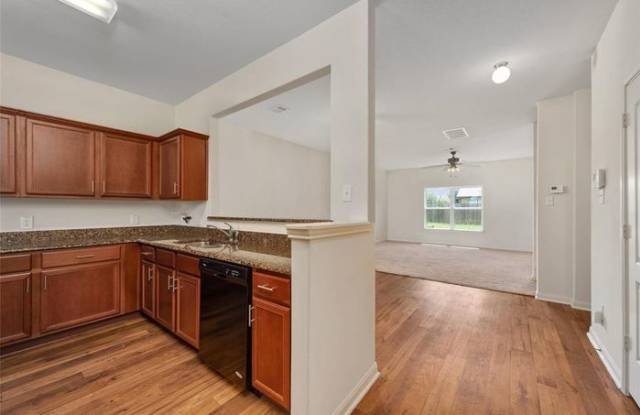 6903 Primrose Road Gallery 2