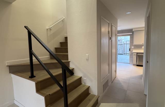 1854 North Mira Loma Way Gallery 2