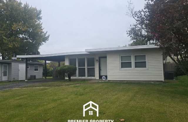 8 Saint Celeste Drive - 8 Saint Celeste Drive, Florissant, MO 63031