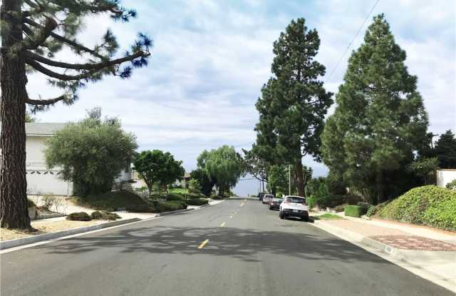 6943 Brookford Drive Gallery 2