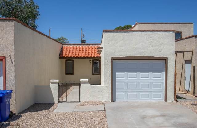 1352 South Esperanza Street Gallery 1