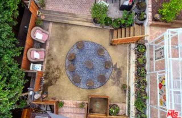 2057 Stanley Hills Place Gallery 2