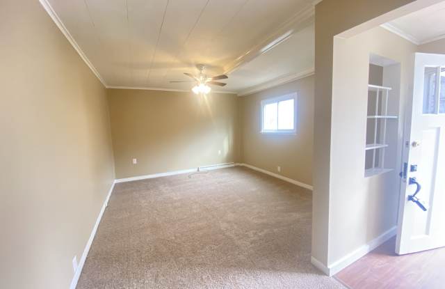 723 Broadway St photos photos