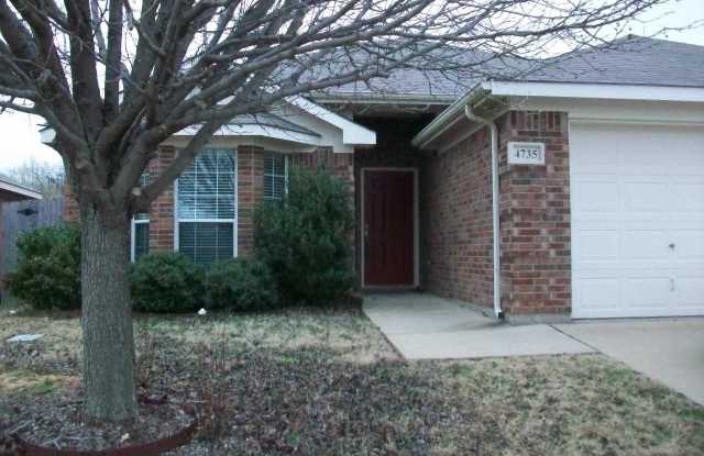 4735 Topaz Lane Gallery 2