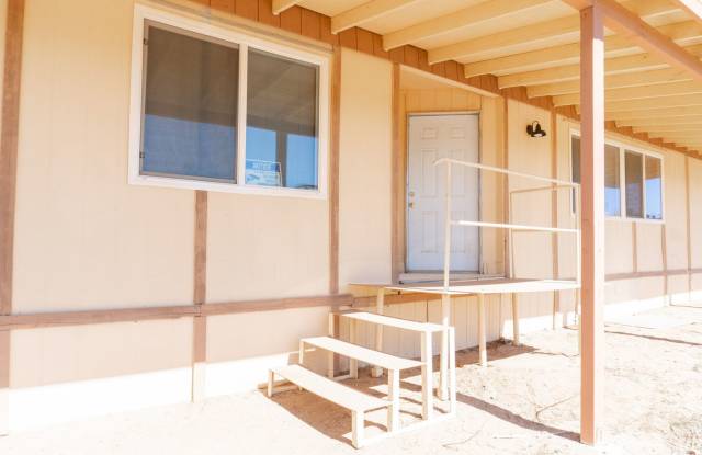 Newly Refreshened 3 Bed, 2 Bath manufactured home on Half Acre. Gallery 4