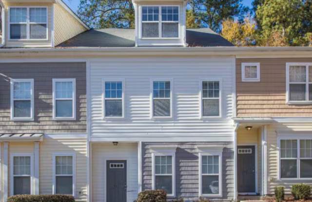 511 Elm Avenue photos photos