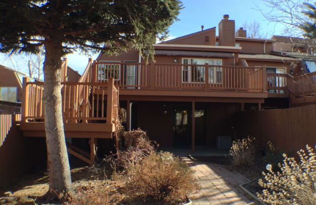 111 Ward Court - 111 Ward Ct, Lakewood, CO 80228