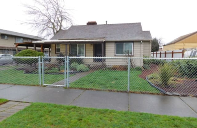 525 Tryon Ave. NE - 525 Tryon Avenue Northeast, Salem, OR 97301