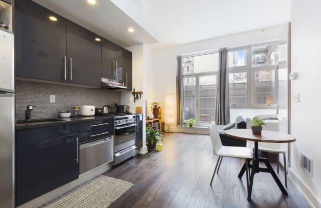 390 Lorimer Street - 390 Lorimer St, Brooklyn, NY 11206