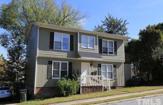 Nice home in Chapel Hill! Gallery 1