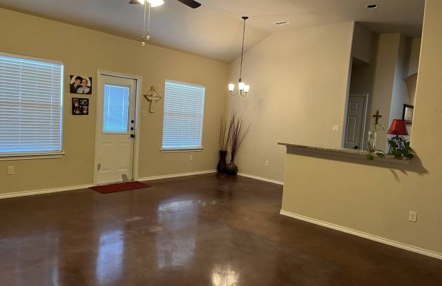 161 Joanne Cove Gallery 3