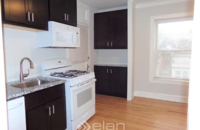 3818 N Kedzie Ave 3N - 3818 North Kedzie Avenue, Chicago, IL 60618