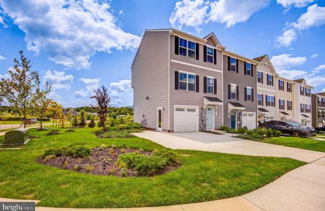 110 SOPHIE Street photos photos