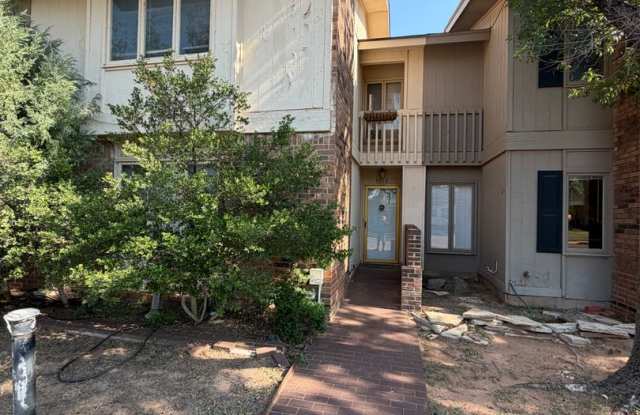 TownHome near LCU, Tech and Medical Gallery 3