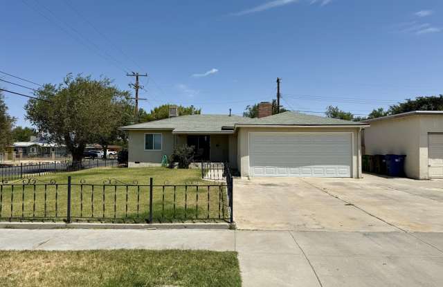 1445 W Jackman Street photos photos