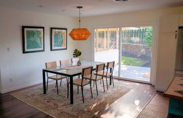 Live and Work Remotely on Maui in this Fully Furnished 3 Bedroom Home Gallery 4