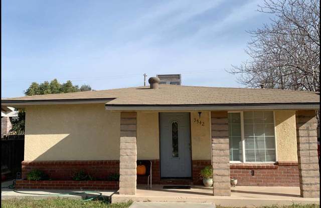 3542 South Frank Avenue photos photos