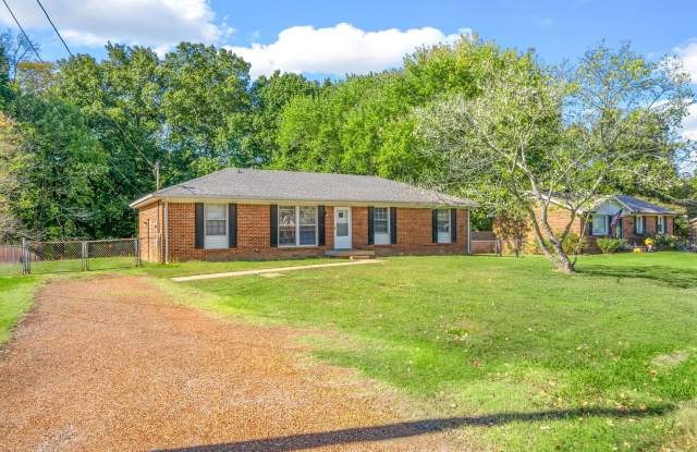 2721 Turner Ln - 2721 Turner Lane, Clarksville, TN 37040