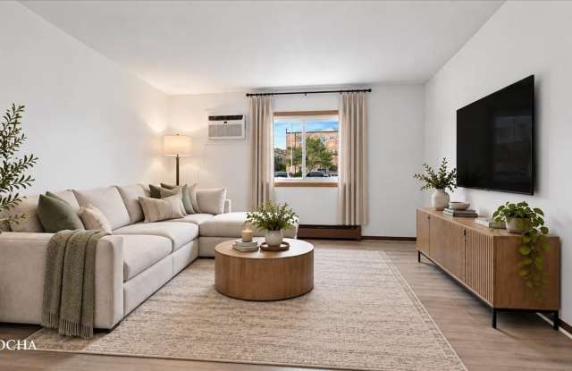 135 W Elk Trail Gallery 4