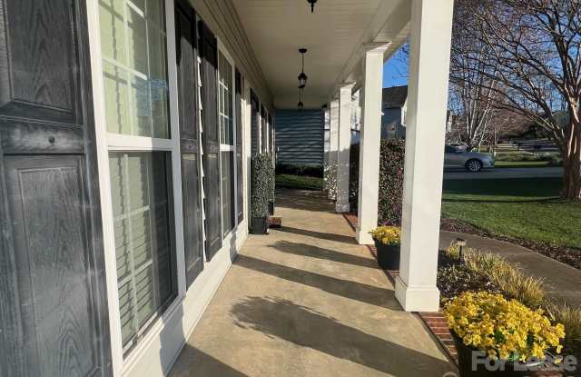 127 Tilton Drive Gallery 2