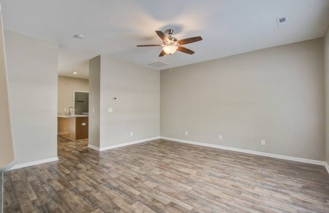 1003 Lexi Court Gallery 4