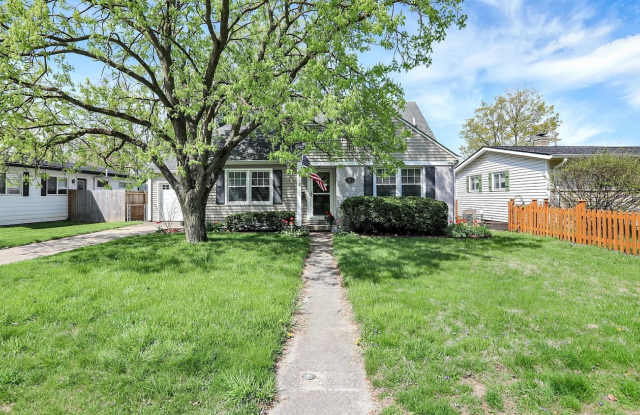 5634 N Rural St photos photos