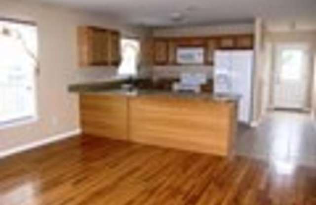 611 Cedar Street, Beaufort, NC - 611 Cedar Street, Beaufort, NC 28516