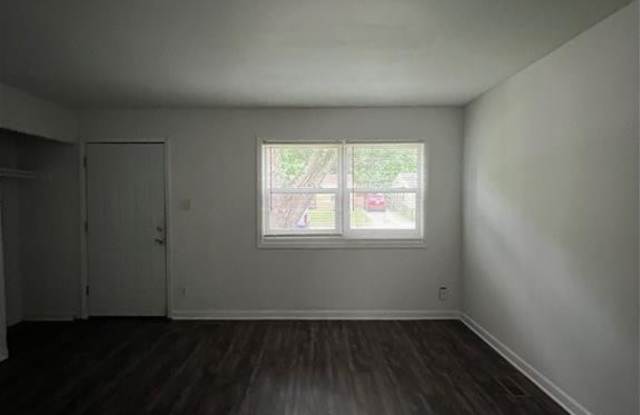 8440 East 36TH Place Gallery 4