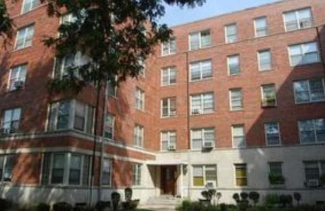 2620 West Berwyn Avenue West - 2620 West Berwyn Avenue, Chicago, IL 60625