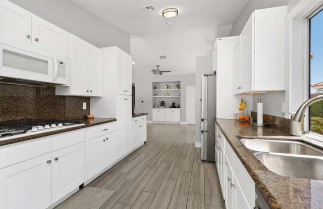 39369 Regency Way Gallery 4