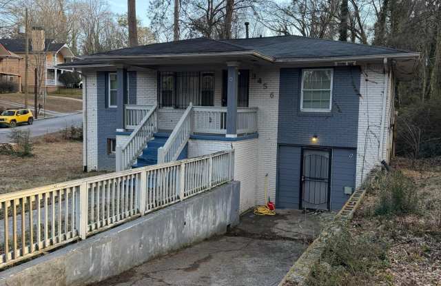 3456 Thompson Drive NW photos photos