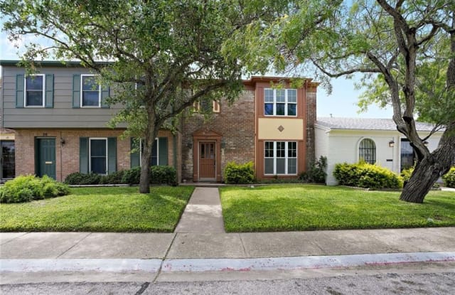 27 Townhouse Lane - 27 Townhouse Lane, Corpus Christi, TX 78412