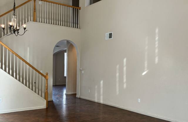3833 Silvana Ln Gallery 4