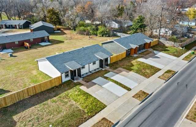 402 Trailside  TER Unit #B - 402 Trailside Terrace, Springdale, AR 72764