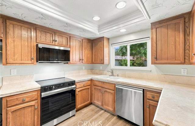 31428 East Nine Drive Gallery 4
