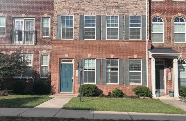 1542 KINNAIRD NE - 1542 Kinnaird Terrace Northeast, Leesburg, VA 20176