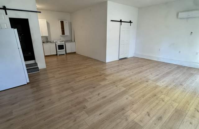 1466 South Worth Avenue #B - 1#B photos photos