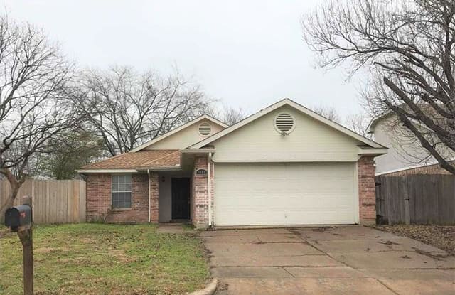 1409 Grovecrest Drive - 1409 Grovecrest Drive, Arlington, TX 76018