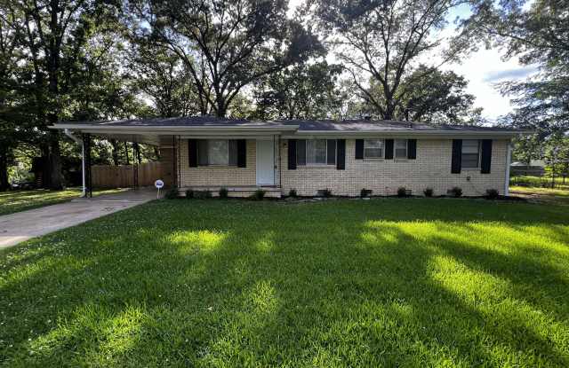 10 Frostwood Dr photos photos