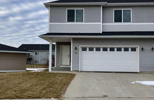 3 Bed 3 Bath Twin Home photos photos