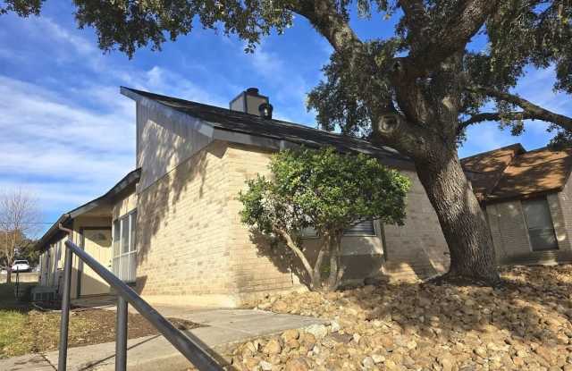 8415 Cranberry Hill photos photos